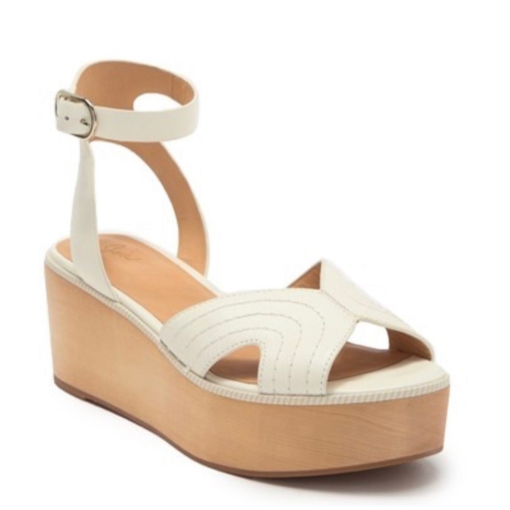Gabourey Platform Sandal.